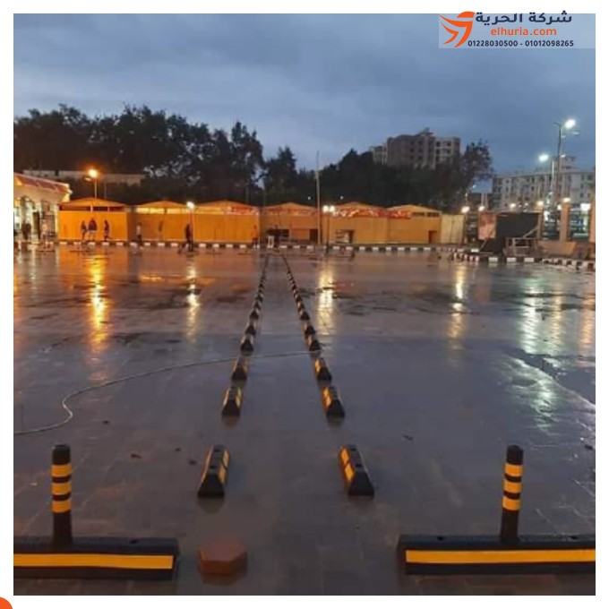 Road divider with marker made of rubber: perfect protection and visibility